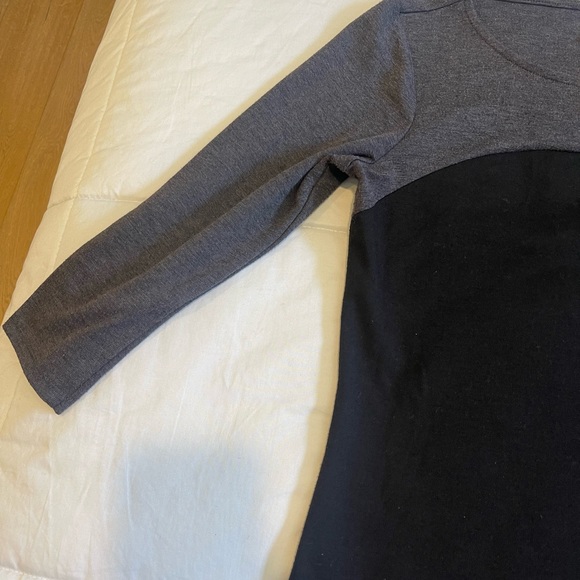 Old navy basics dress - Picture 3 of 4